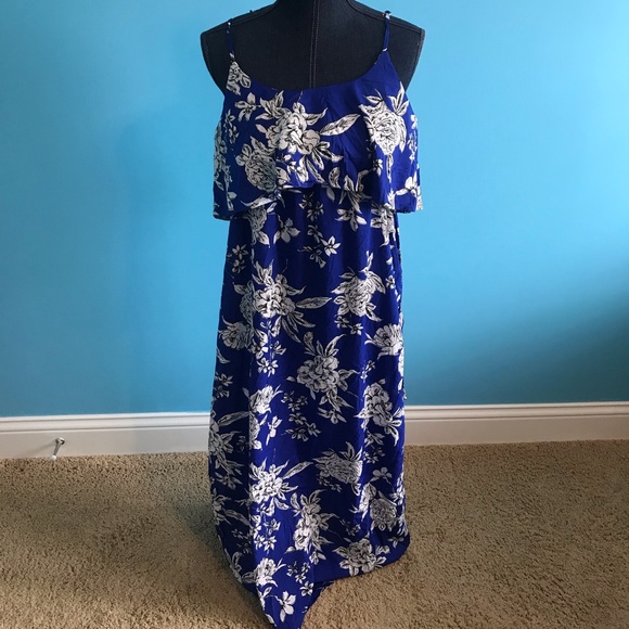 Motherhood Maternity Dresses & Skirts - Posh Pick 🌟 🌟 Motherhood Maternity Maxi NWOT